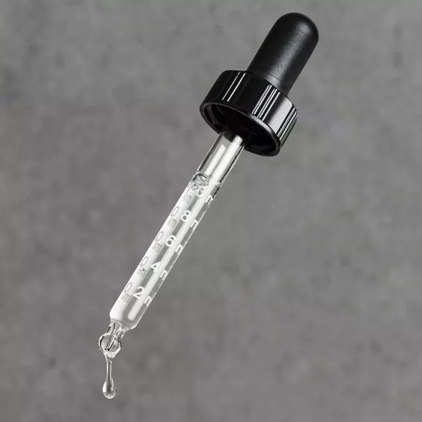 C tetra Антиоксидантна сироватка з ліпідним вітаміном С для обличчя Medik8 30ml P08875 фото