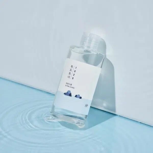 1025 Dokdo Toner Зволожуючий тонер з ефектом пілінгу Round lab 200ml 02767 фото