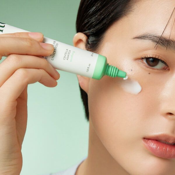 Wonder Releaf Centella Eye Cream Unscented Крем для повік з центеллою та пептидами без ефірних олій Purito seoul 30ml 03284 фото